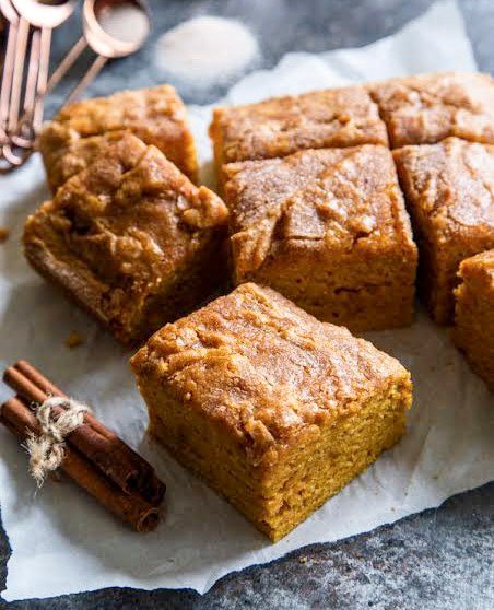 𝐁𝐈𝐙𝐂𝐎𝐂𝐇𝐎 𝐃𝐄 𝐂𝐀𝐋𝐀𝐁𝐀𝐙𝐀 
Con esta fácil receta tendréis un esponjoso y delicioso bizcocho, para vuestros desayunos, vuestras sobremesas o para cualquier momento del día 👌😀

👇 𝐏𝐀𝐒𝐎 𝐀 𝐏𝐀𝐒𝐎 en el Blog 👇
www.nimataniengorda.com