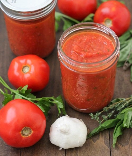En plena temporada de buenos 🍅TOMATES🍅, además de disfrutarlos en la mesa, podemos también hacer una rica SALSA CASERA de 𝐓𝐨𝐦𝐚𝐭𝐞 𝐟𝐫𝐢𝐭𝐨 👌😀

Así la tendremos lista todo el año, y con ella enriqueceremos multitud de platos: pasta, guisos, estofados, pizzas caseras.

📓𝐑𝐞𝐜𝐞𝐭𝐚 𝐩𝐚𝐬𝐨 𝐚 𝐩𝐚𝐬𝐨 en el Blog:
www.nimataniengorda.com